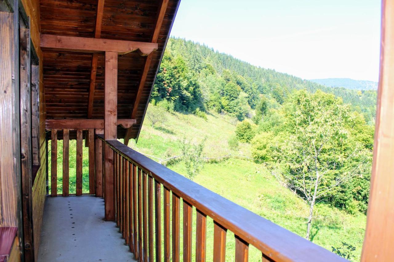 Cottage "Karpatske Shale" Jaremče Exteriér fotografie