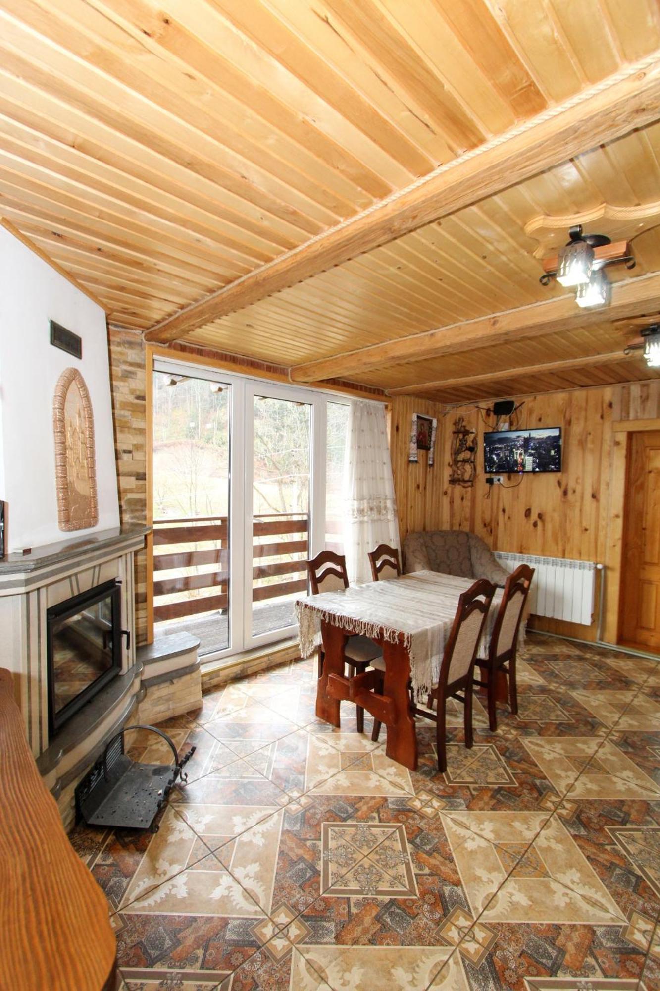 Cottage "Karpatske Shale" Jaremče Exteriér fotografie